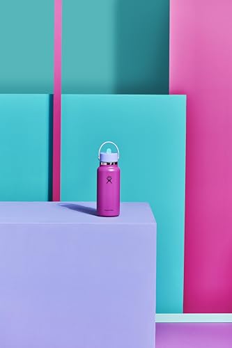 Hydro Flask leakproof cap closed for bag-friendly transport