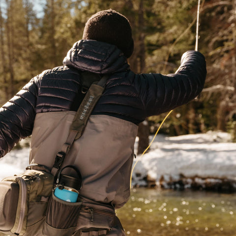 Versatile twenty-ounce size adapts as water bottle or coffee mug.