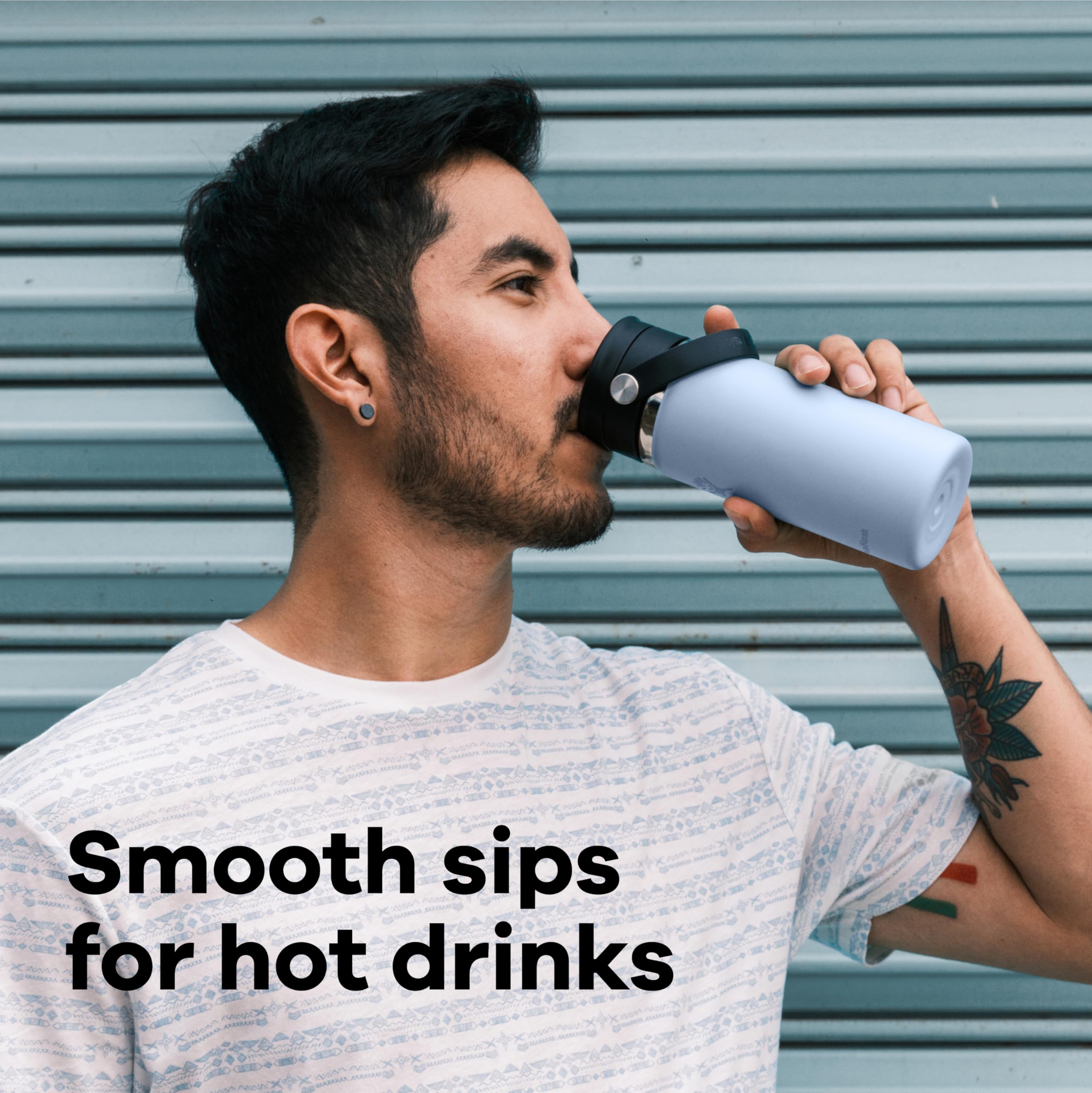 Hydro Flask Wide Mouth design enables easy filling and cleaning.