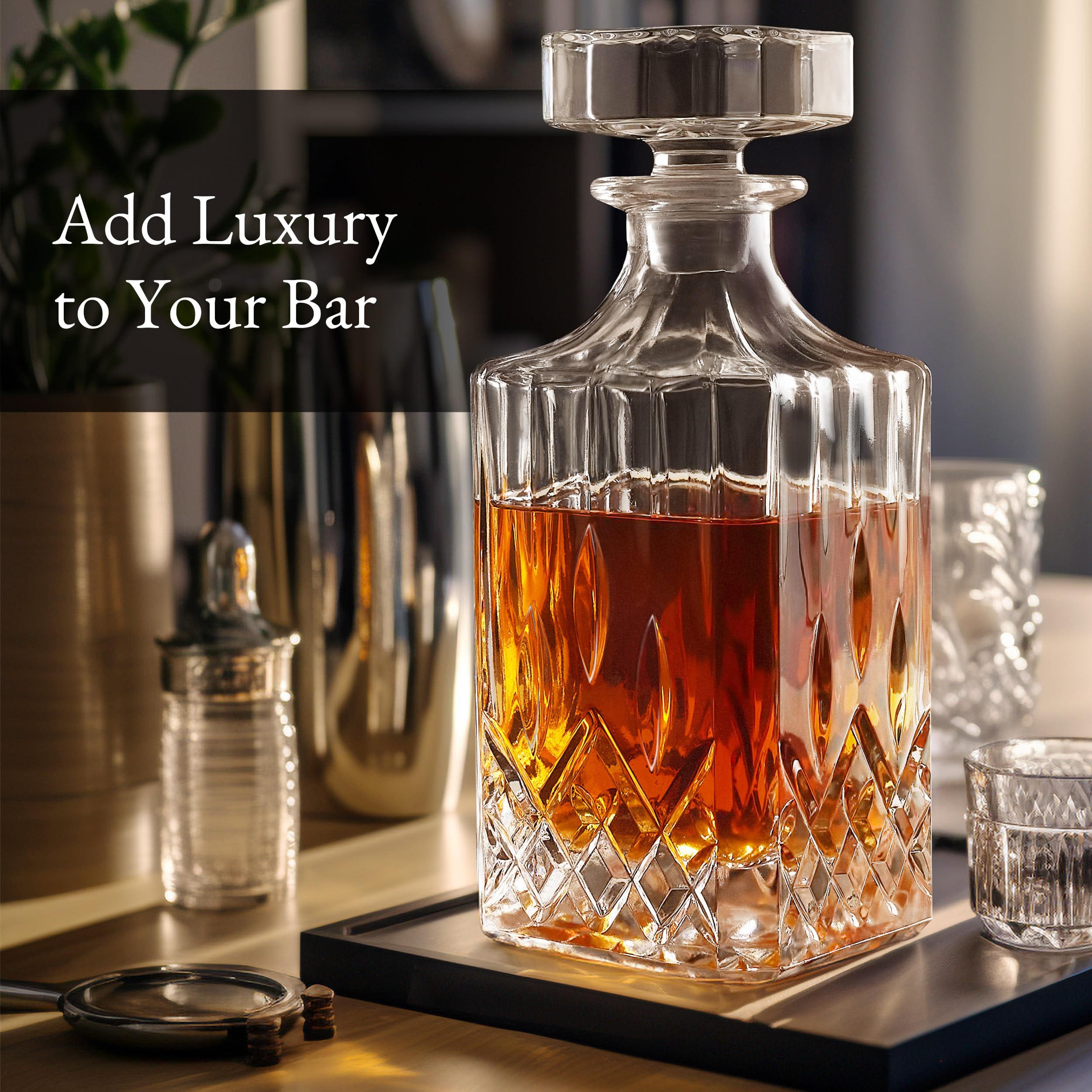 Hydro Gizmos four whiskey glasses and decanter high clarity for refined tasting.