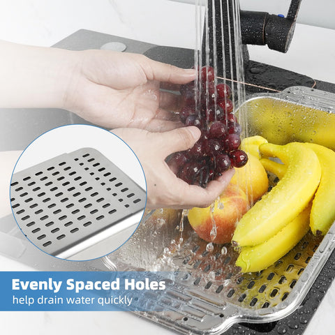 Hygie Rinse dishwasher-safe metal colander for convenient cleanup.