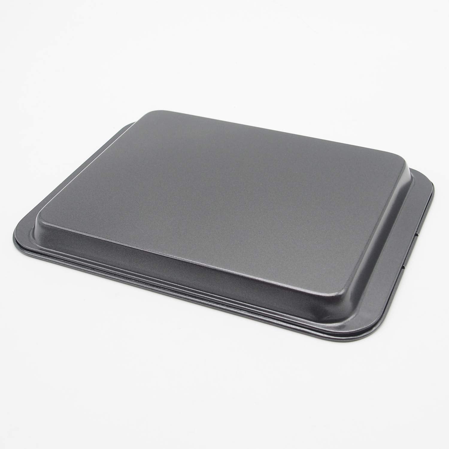 HYTK high-carbon-steel construction promises durability and fast heating.