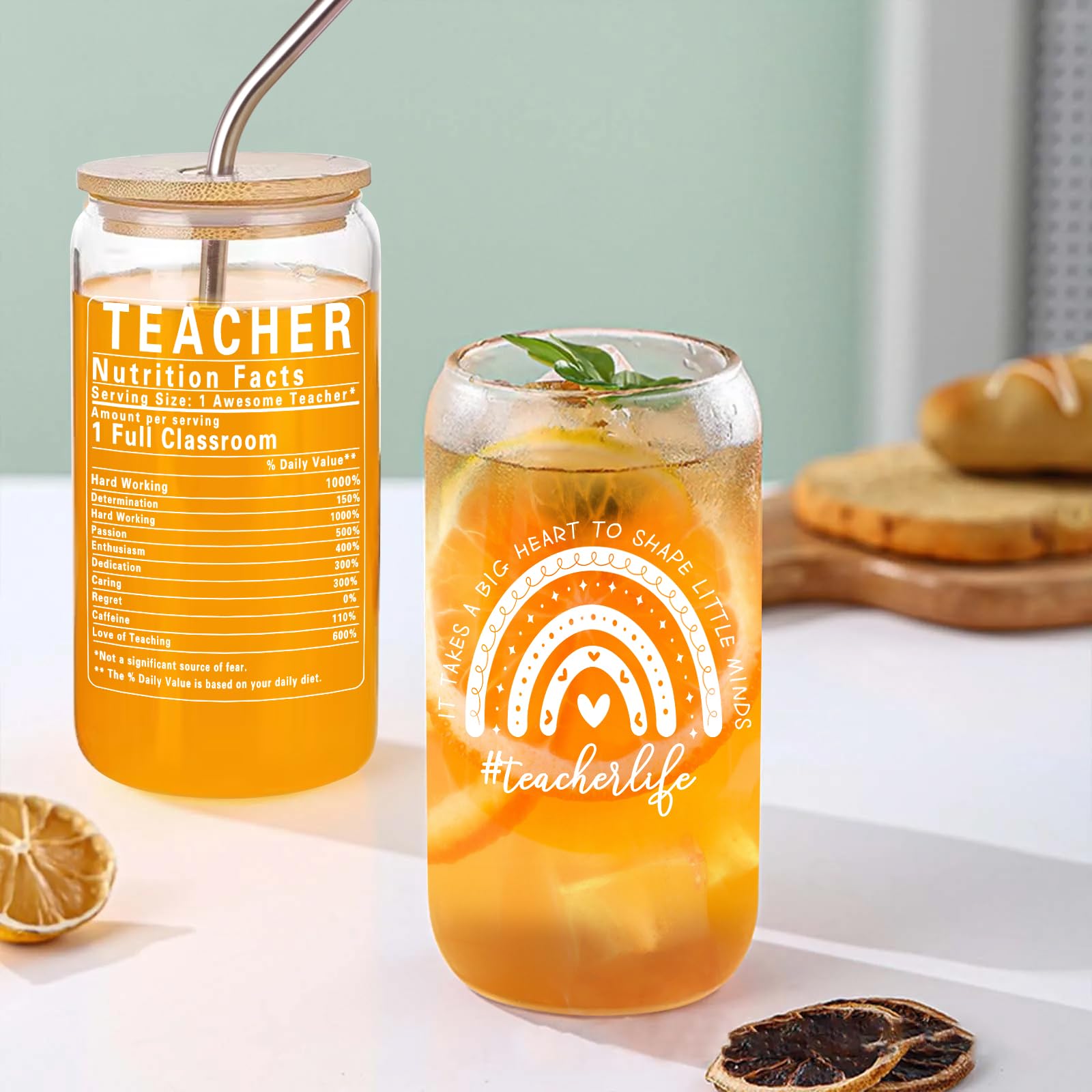 iAOVUEBY lavender candle with up to 20 hours burn time for relaxation.