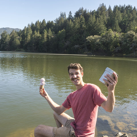 The Ice Cream Canteen is ideal for picnics, beaches, and road trips.