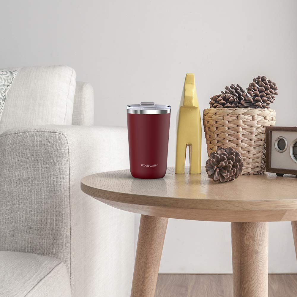 Press-in lid on Ideus tumbler with splash protection for on-the-move use