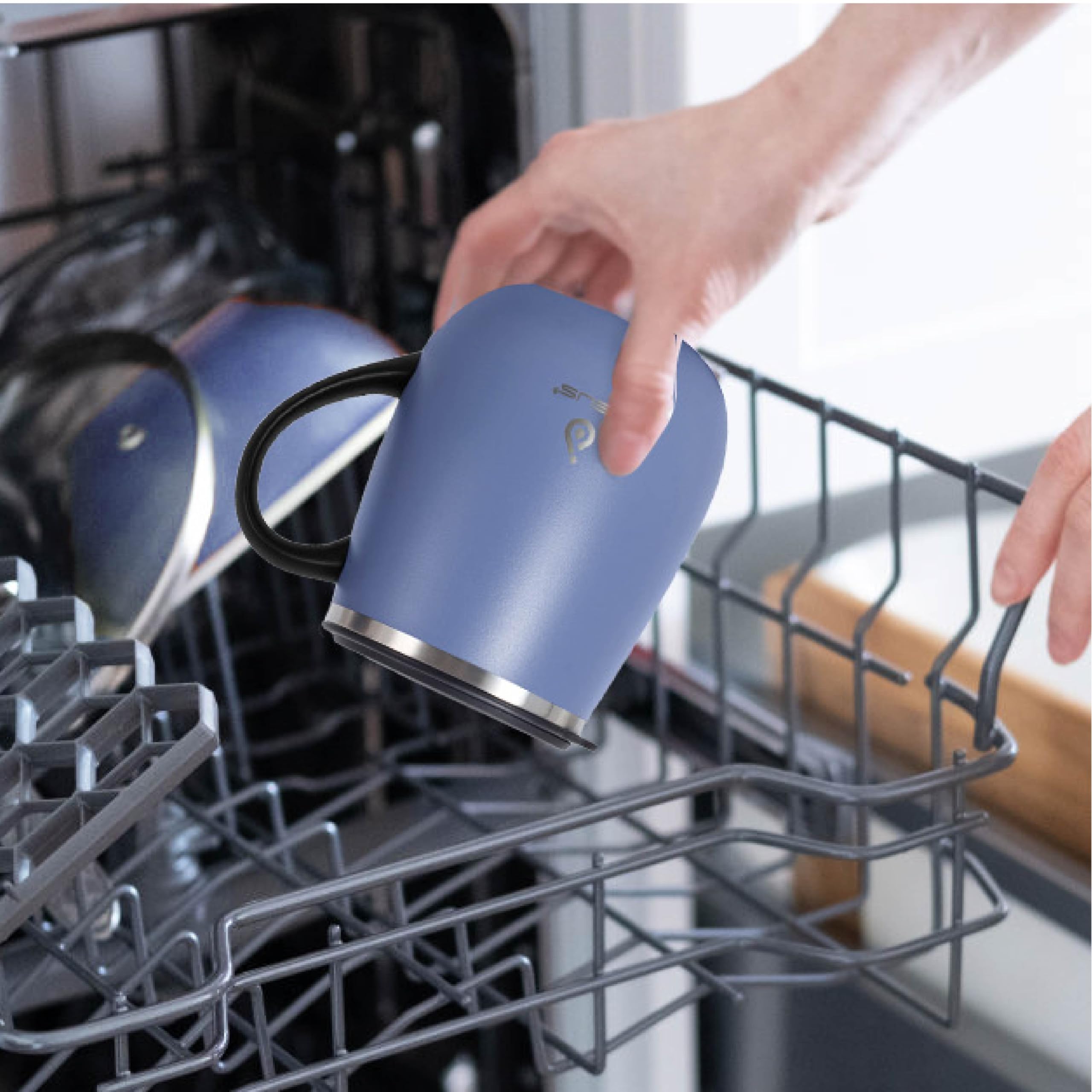 Ideus dishwasher-safe mug for easy cleaning after busy days.