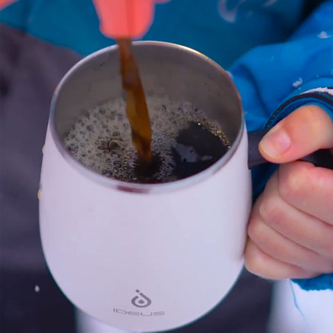 Ideus Snow Mountain White mug interior stainless steel for rust-free durability.