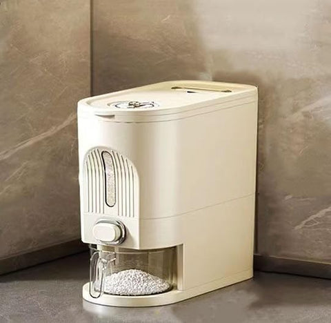 IEEK rice dispenser with lid showing clear capacity for easy prep.