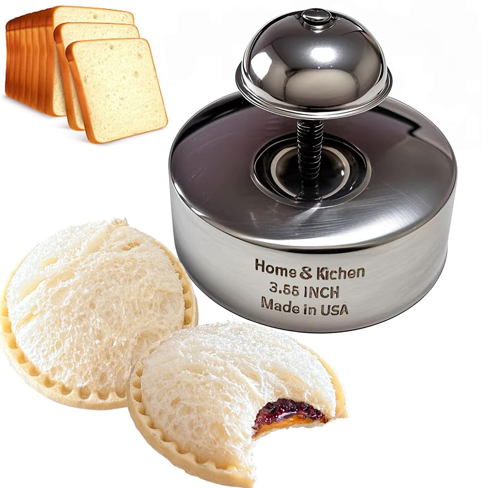IELEK sandwich cutters and sealer for kids, perfect for lunchbox prep and crustless sandwiches.