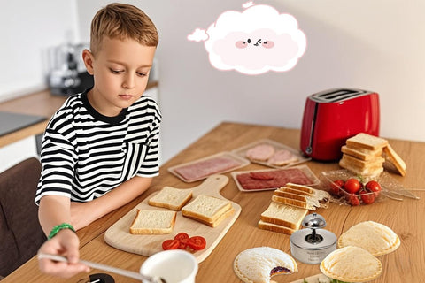 IELEK stainless steel cutters offer safe, durable tools for family cooking.