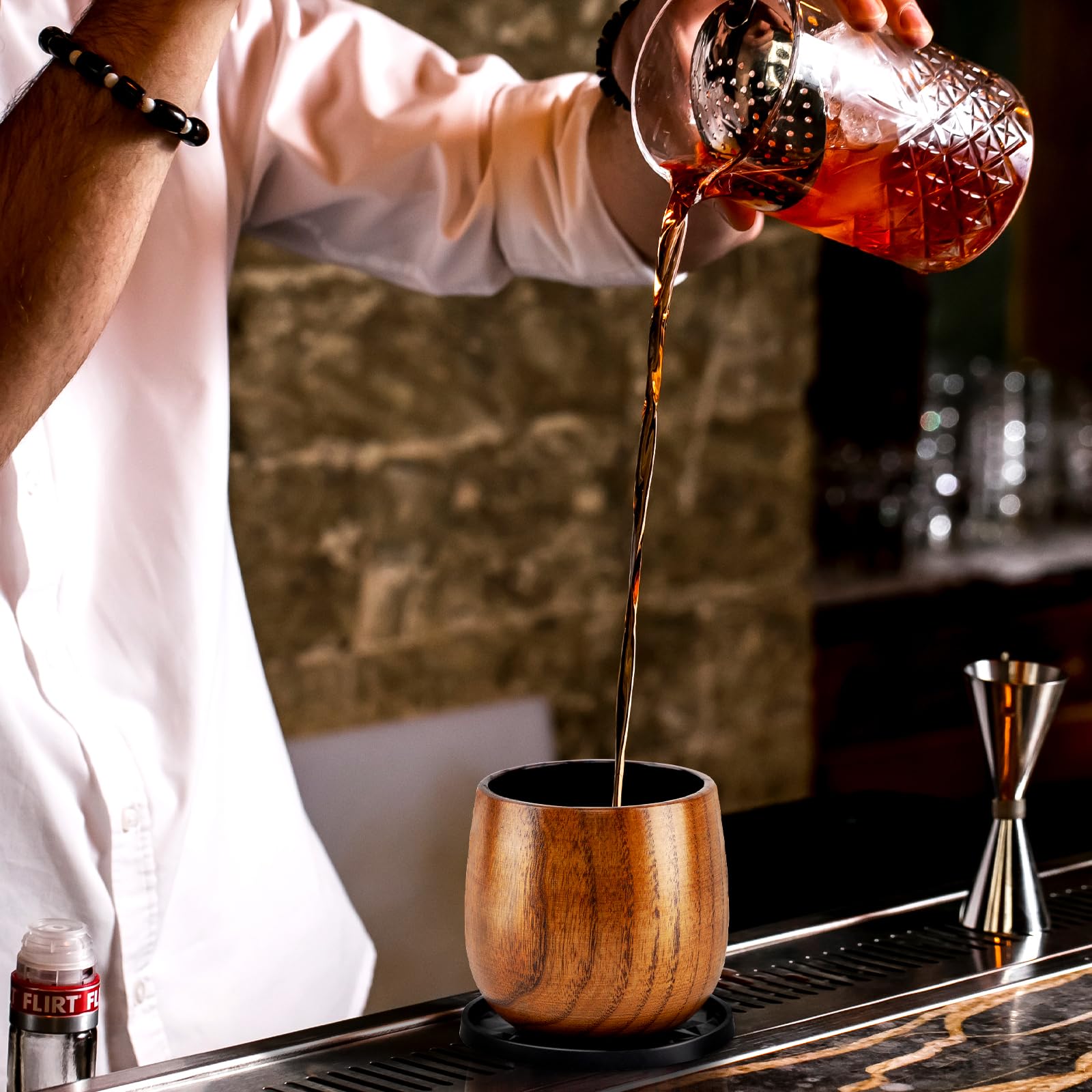 Ignismok ideal gift for whiskey lovers and special occasions.