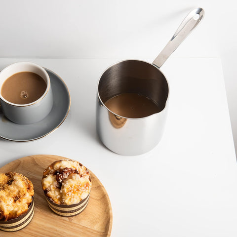 IMEEA Milk Warmer Pot hanging hole detail for storage.