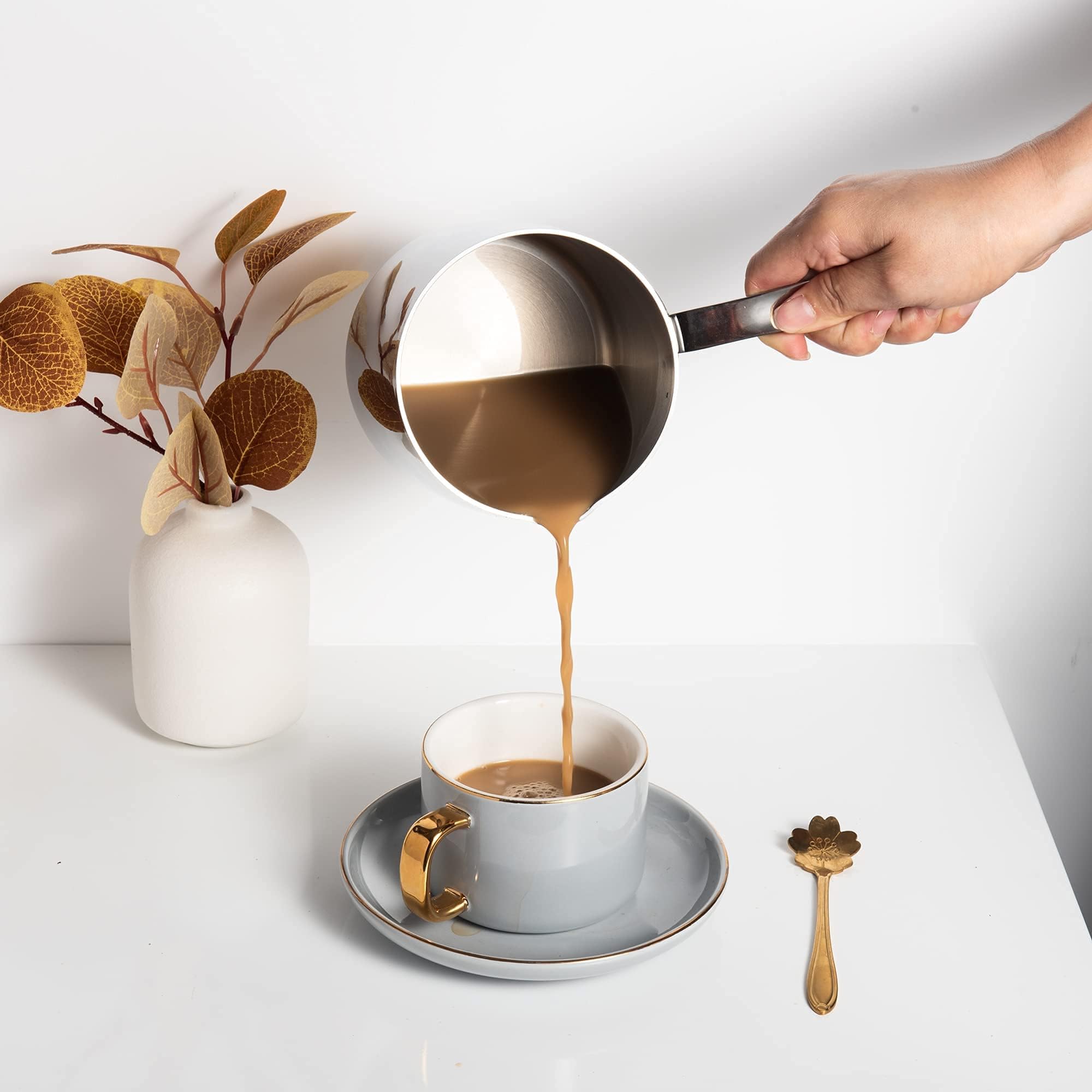 IMEEA Turkish Coffee Pot heat distribution illustrated by cross-section.