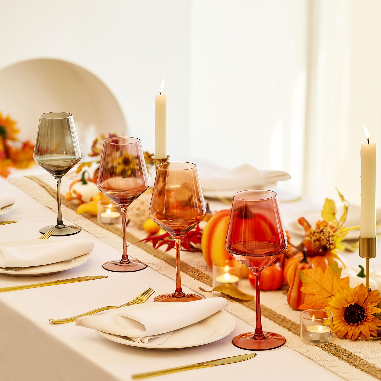 Imourari hand-blown lead-free crystal wine glass for safe sipping.