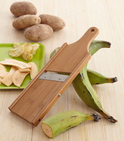 Imusa Mariquitera with adjustable thickness for precise plantain cuts.