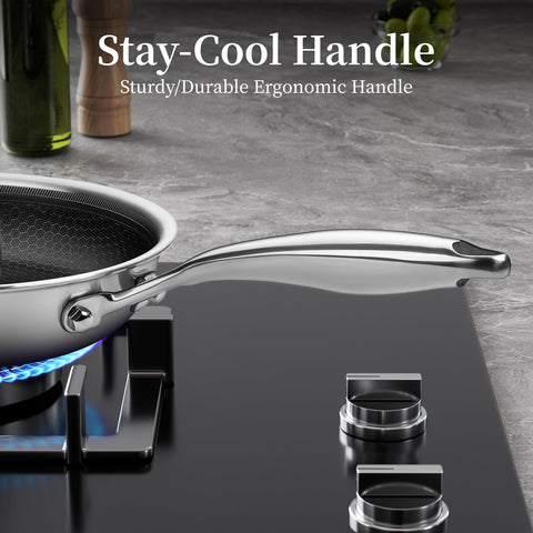 Innerwell induction-compatibility supports versatile use on all cooktops.