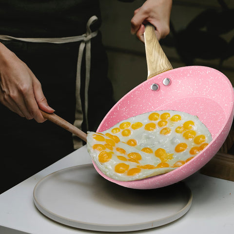 Innerwell pan is oven safe to 356°F for finishing dishes.