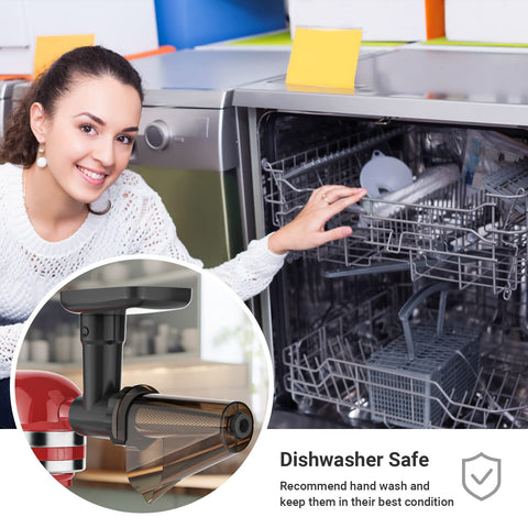 InnoMoon easy-cleaning assembly highlights quick cleanup after meal prep