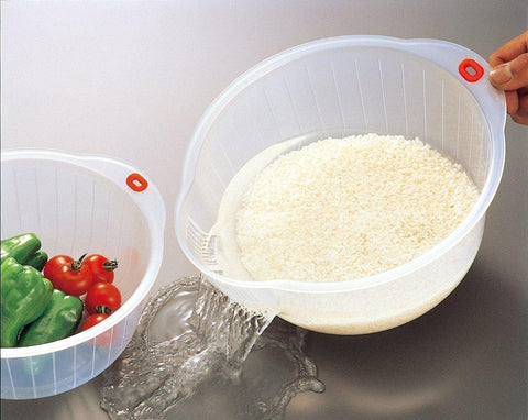 Inomata rice speed washing bowl with side and bottom drainers for quick rinsing.