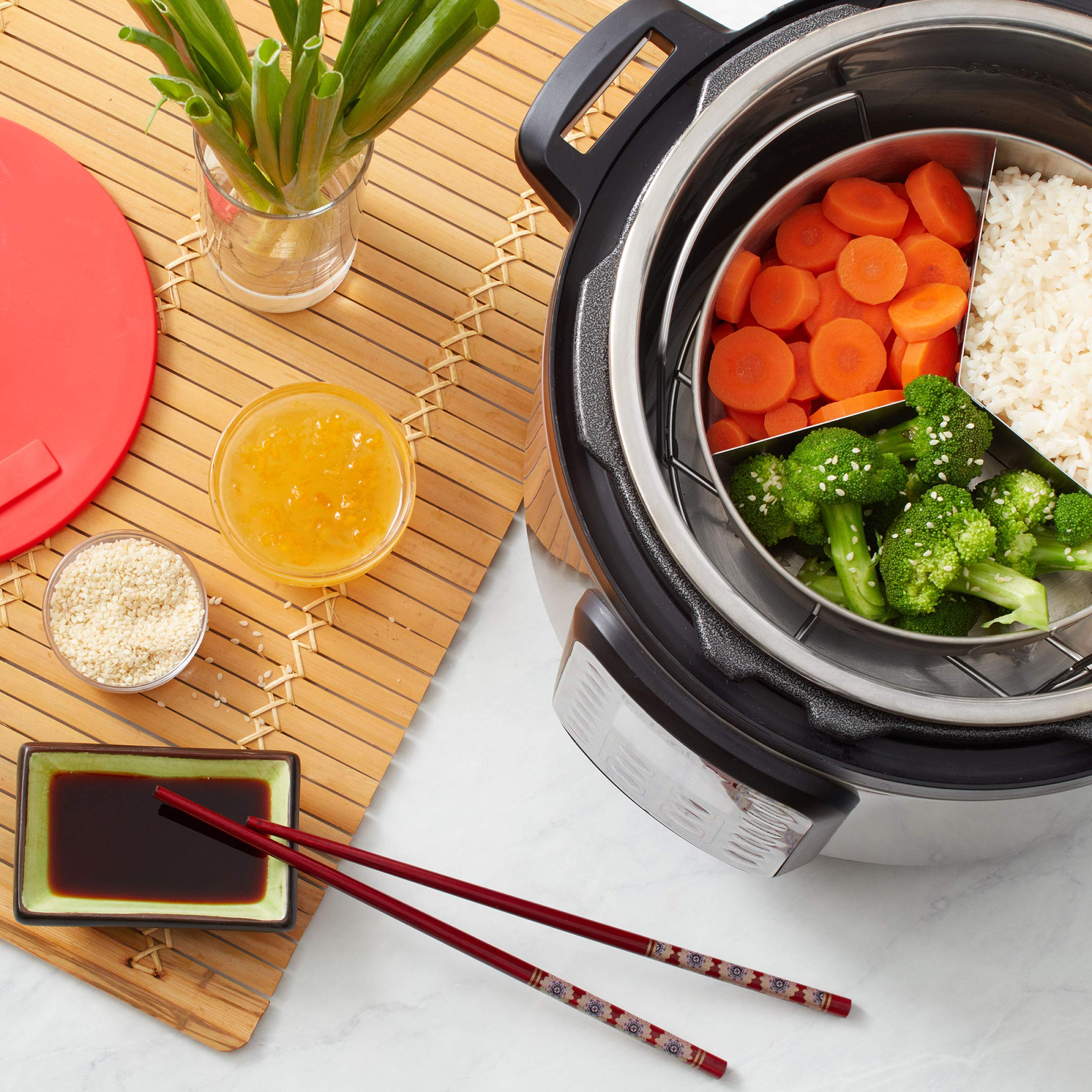 Instant Pot round pan ideal for baking, reheating, and serving.
