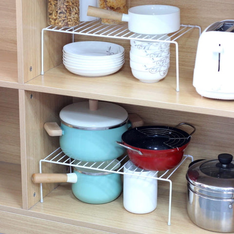 Easy rearrangement without tools keeps kitchen flexible.
