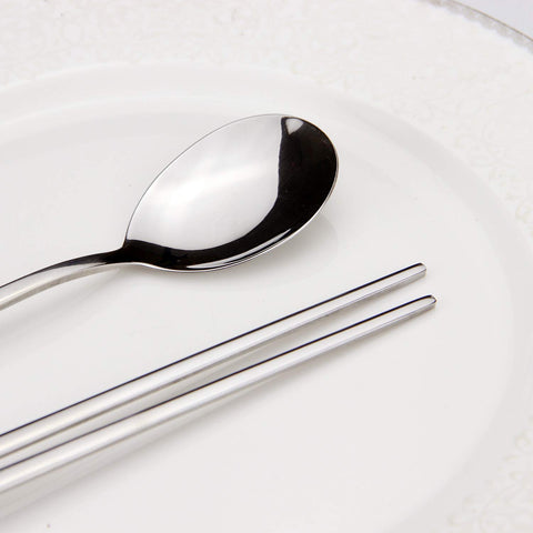IQCWOOD Korean chopsticks non-slip design for a secure grip.