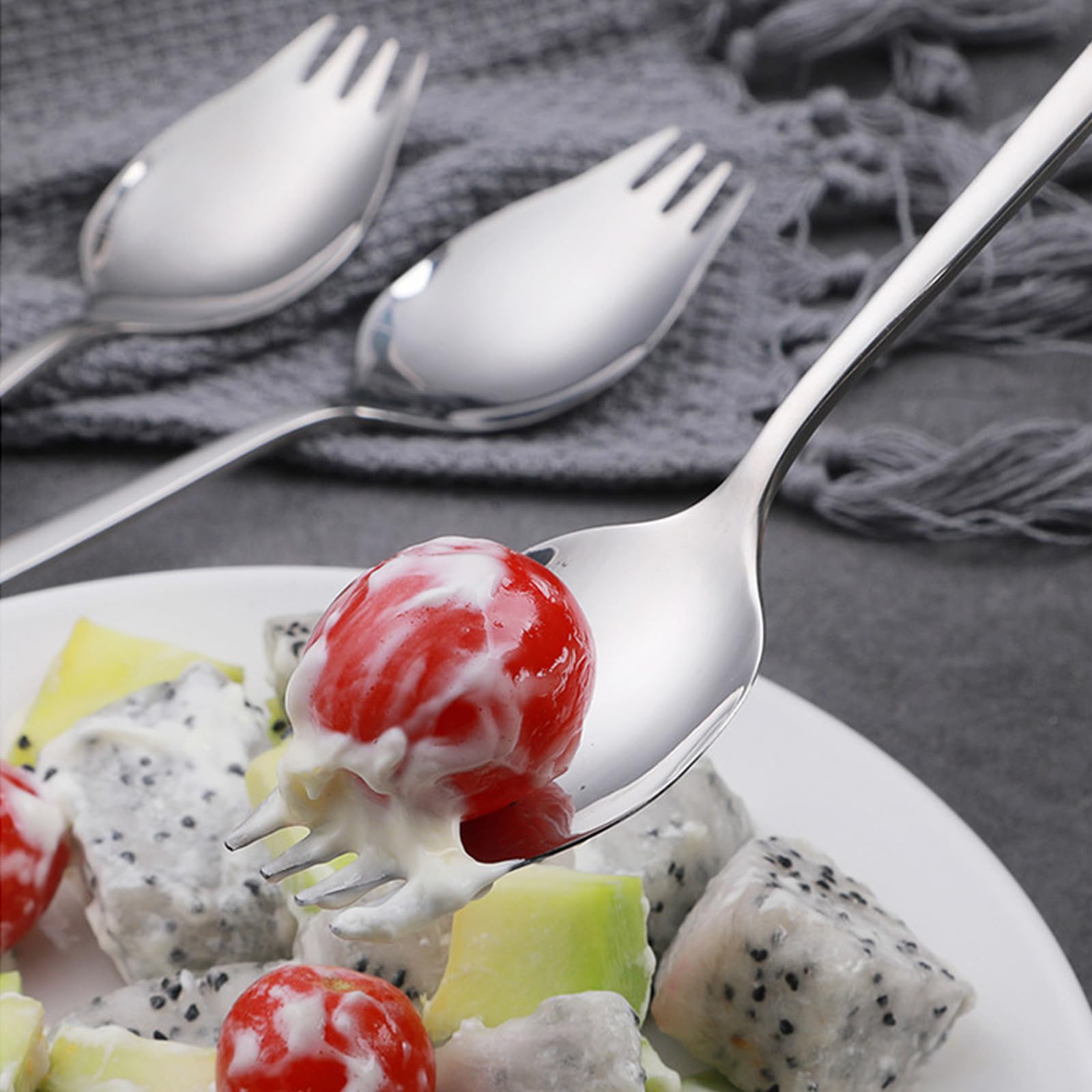 IQCWOOD sporks with stainless steel handle for a comfortable grip.