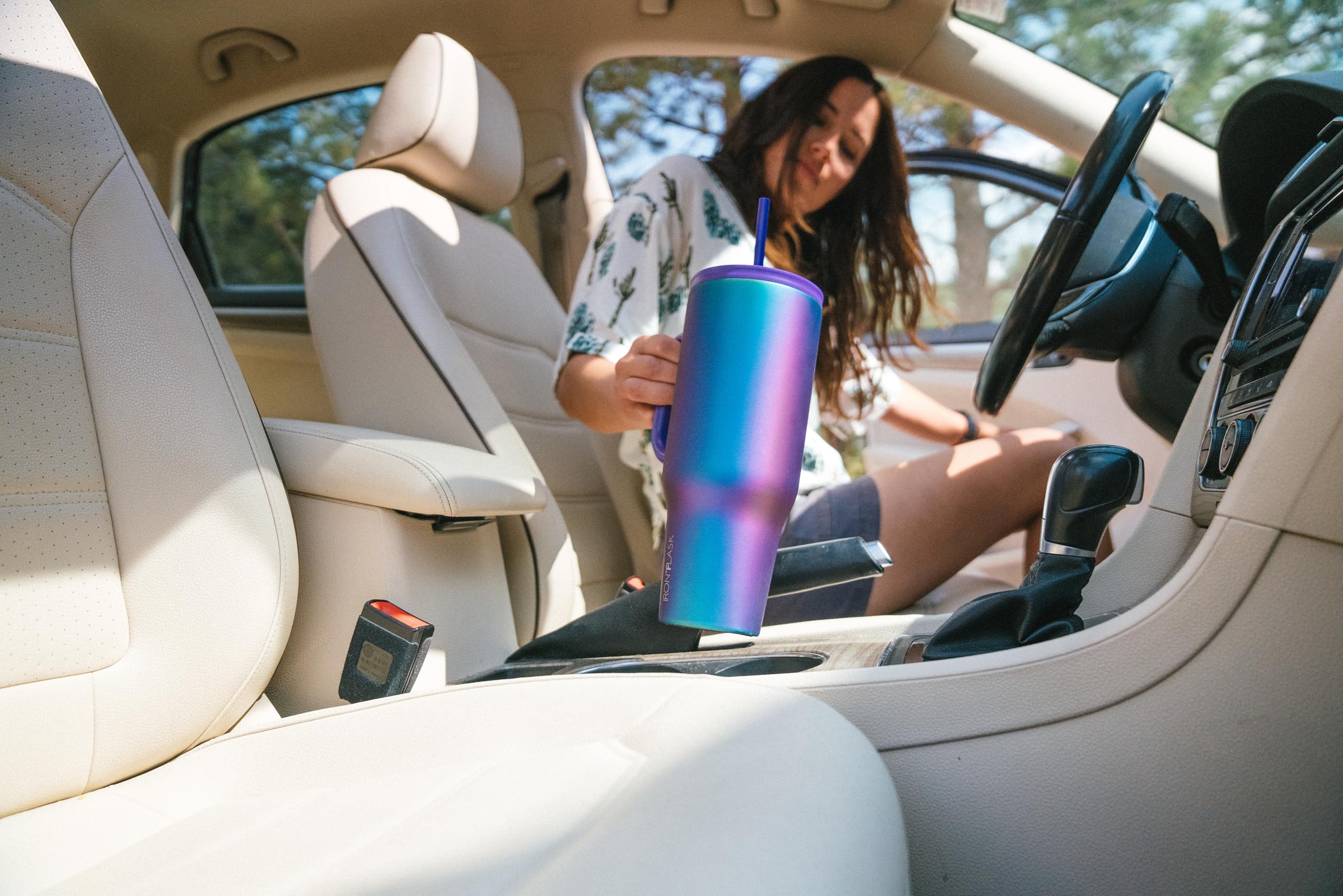 Co-Pilot leak proof lids prevent spills during commutes and adventures