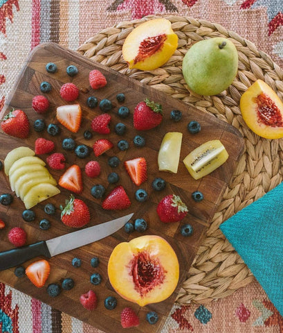 Ironwood Oslo acacia board showcases natural color variations for a stylish prep surface