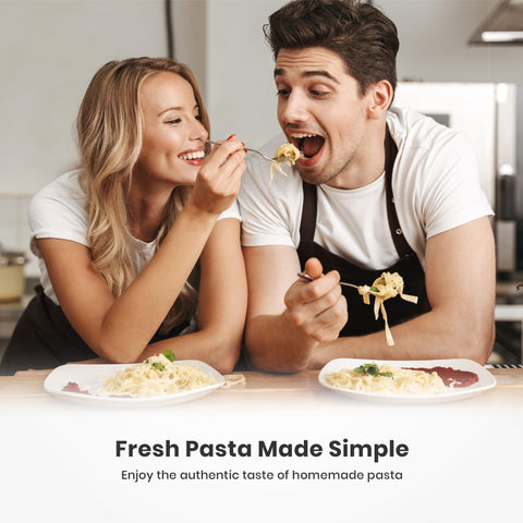 ISILER pasta maker thickness knob detail with nine settings for customized sheets