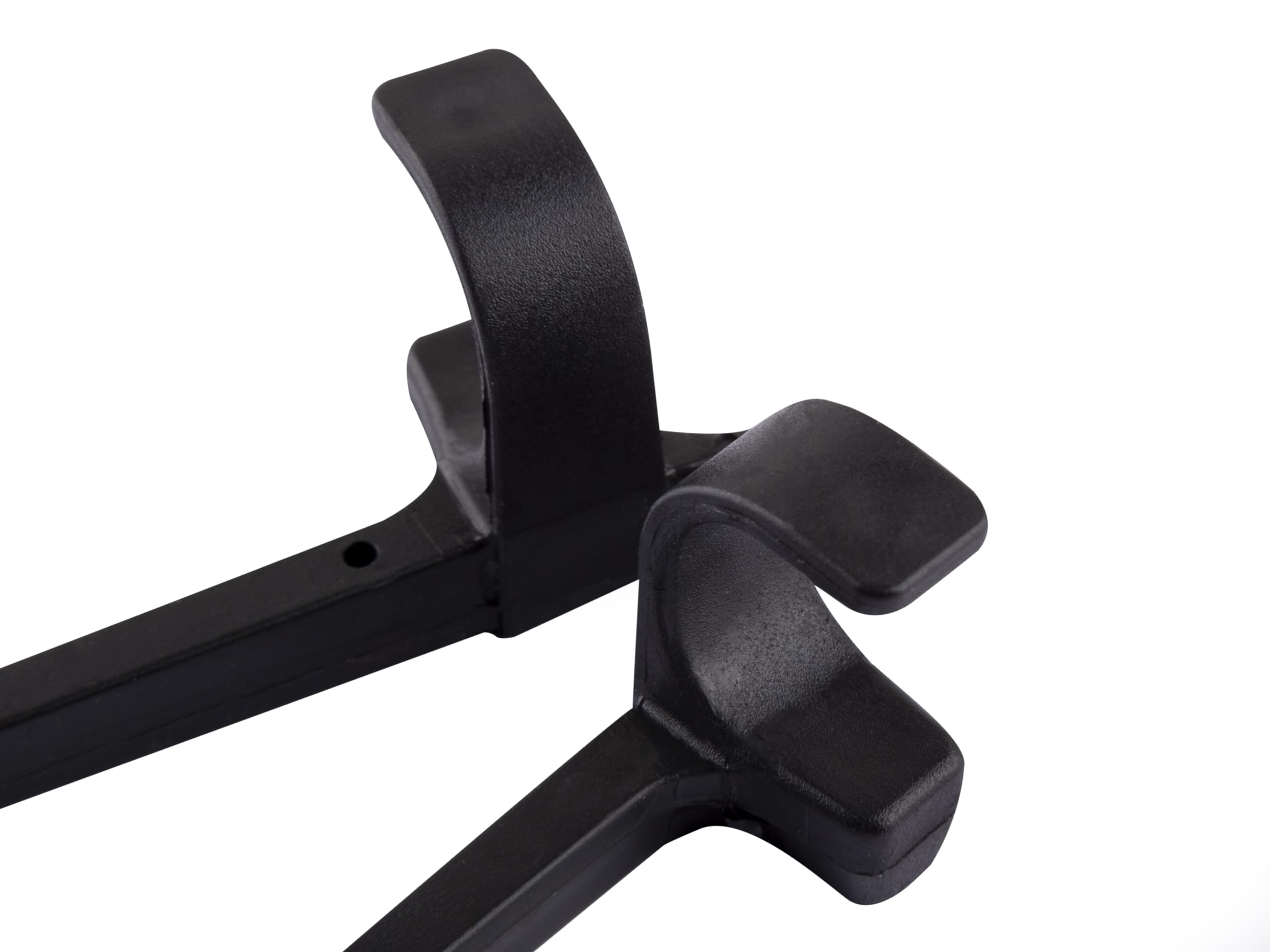 isnack chip chopsticks in use helping hands stay clean while gaming