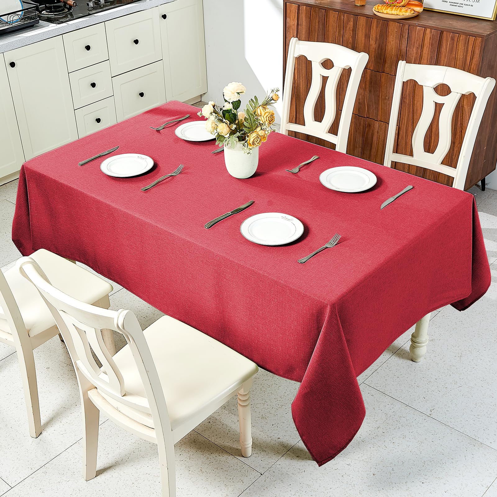 IVAPUPU elegant border and fine stitching for a refined look