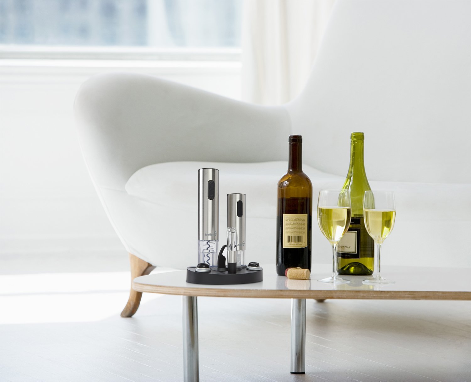 Ivation display-ready bar setup featuring the full wine gift set.