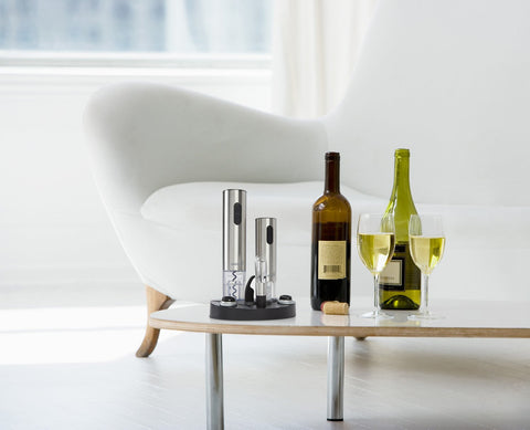 Ivation display-ready bar setup featuring the full wine gift set.