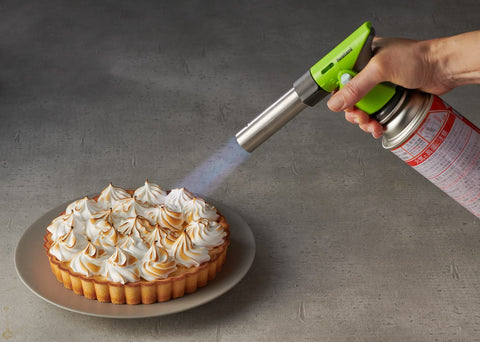 Iwatani Burane Torch CKGR ignition action highlights quick one-touch start for easy cooking
