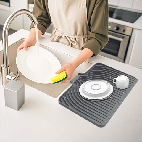 JACZZO dish drying mat protects countertops during food prep