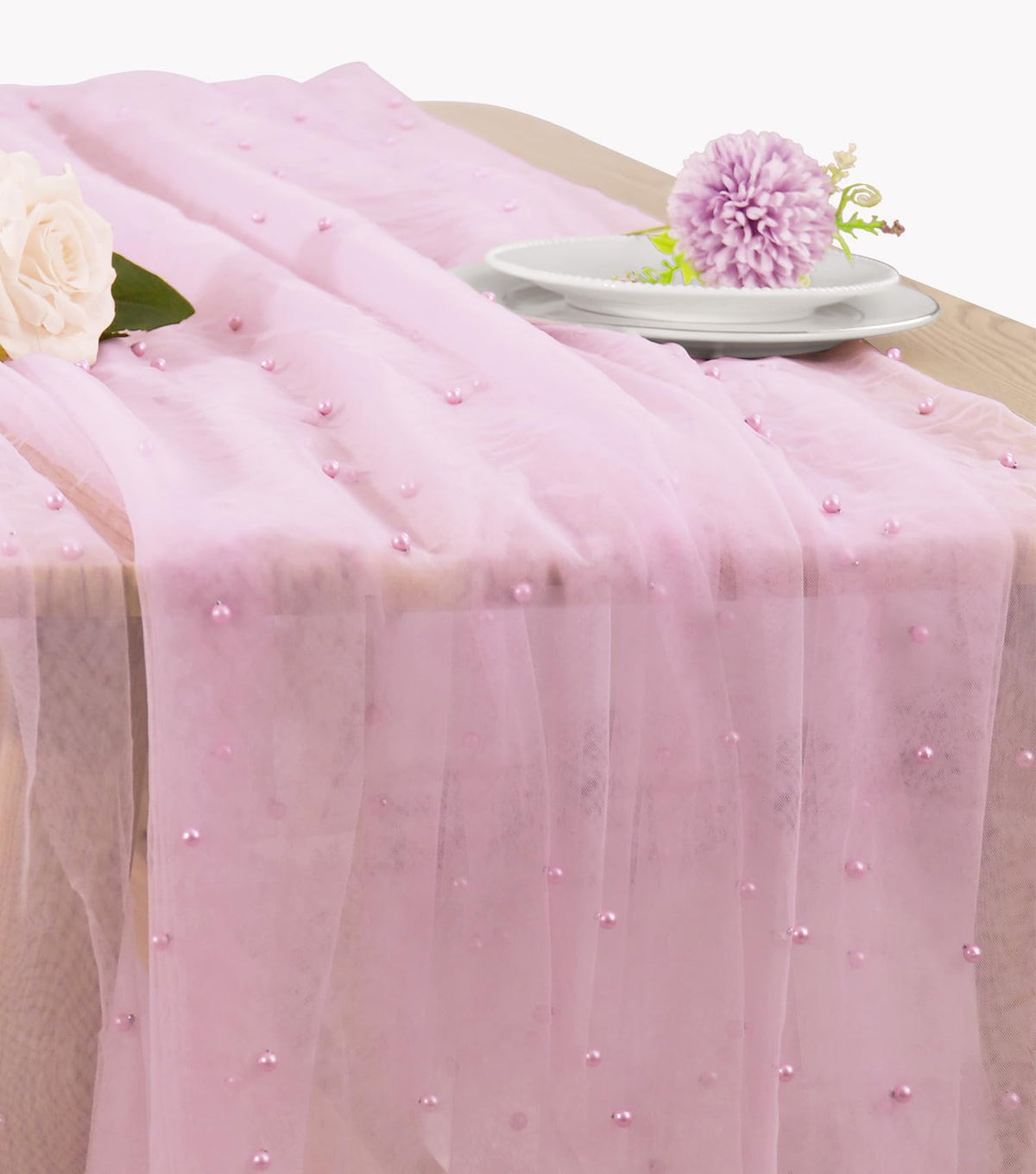JALANCY pearl table runner in pink tulle with pearls for elegant weddings