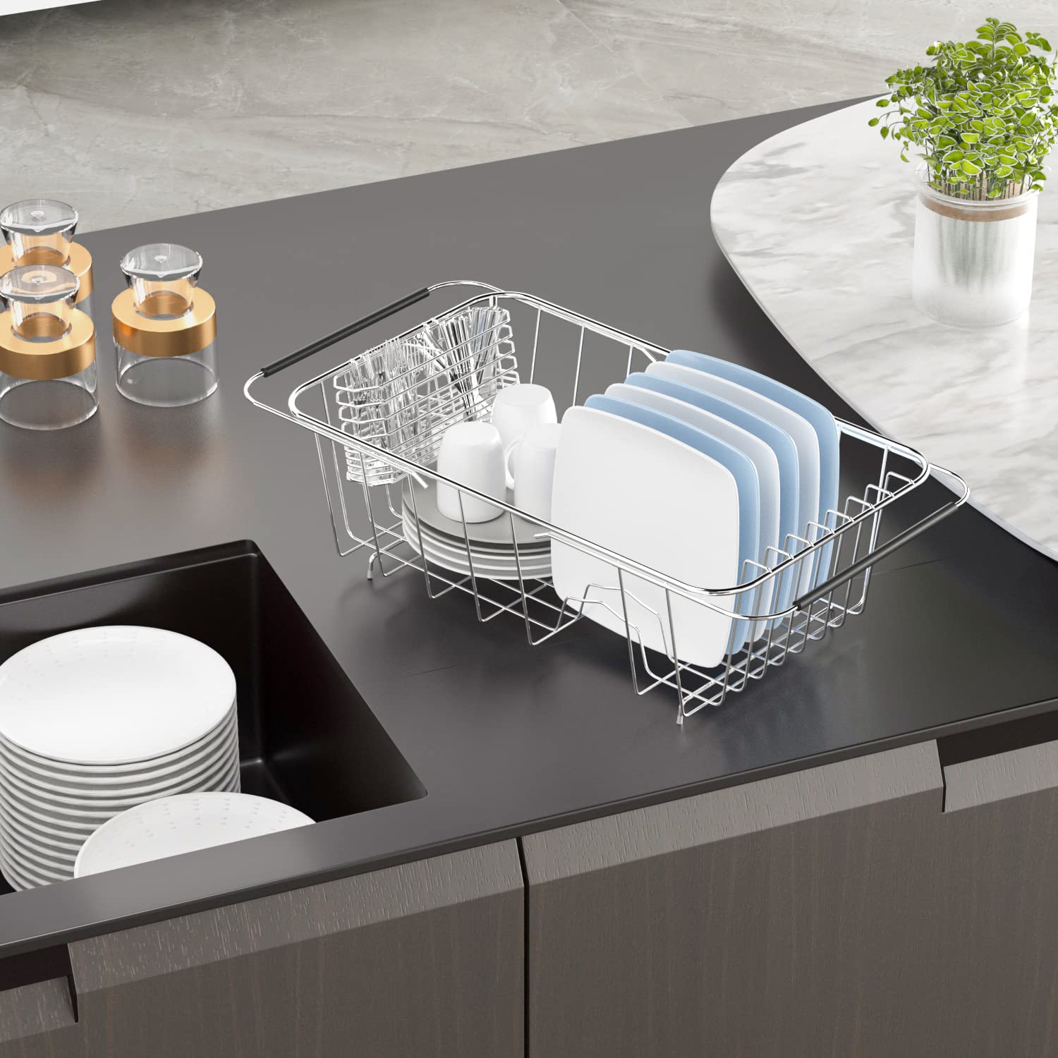 JAQ non-slip adjustable arms ensure stable placement during use.