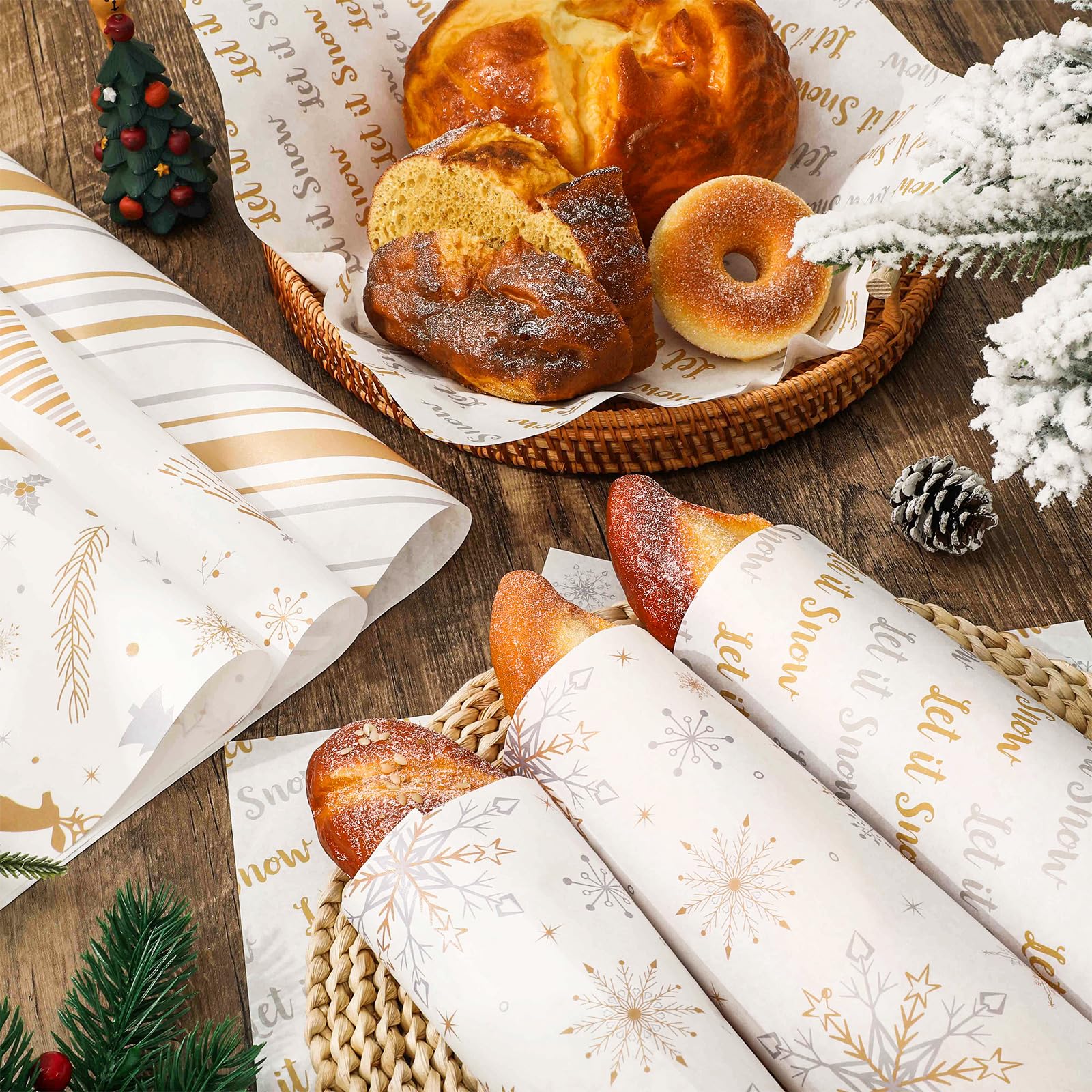 JarThenaAMCS wax paper Christmas tree pattern supports neat packaging and seasonal table styling