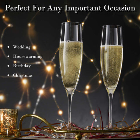 JBHO wedding and celebrations with sophisticated champagne toasts