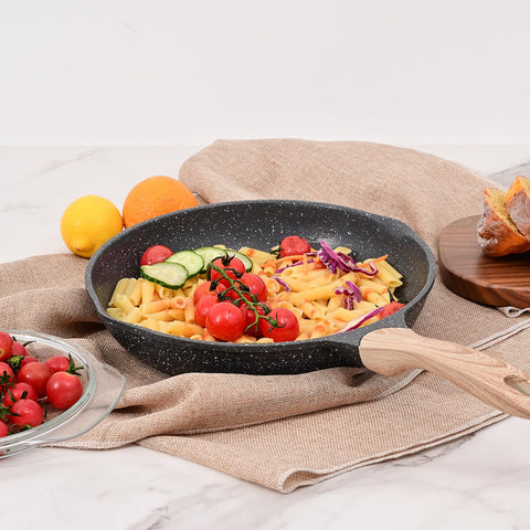 JEETEE easy-clean nonstick surface with minimal scrubbing