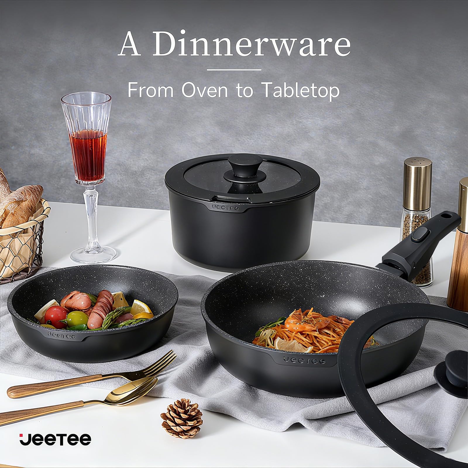 JEETEE pot protectors cushion pieces during stacking to prevent scratches.
