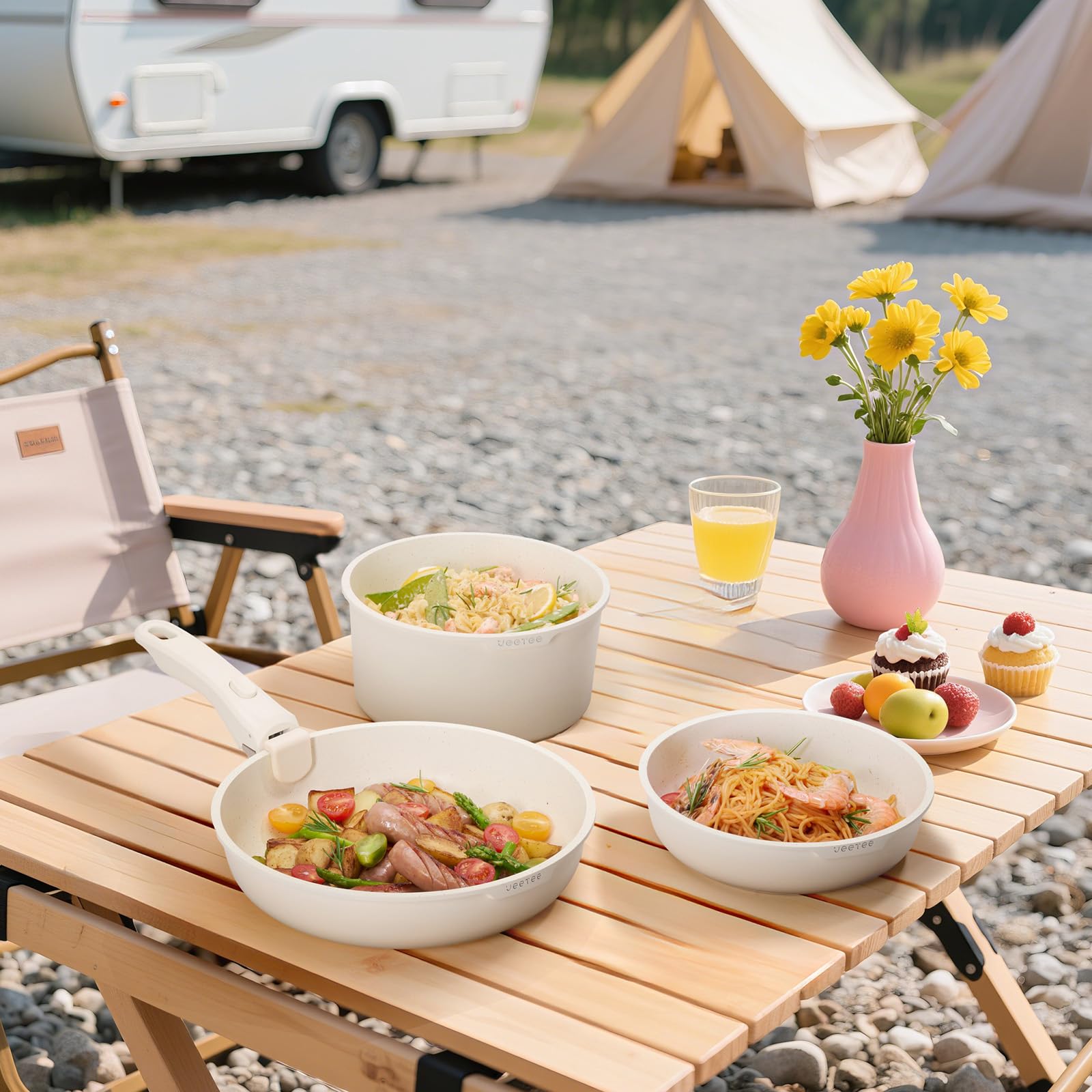 Compact JEETEE set ideal for RV camping and small kitchens