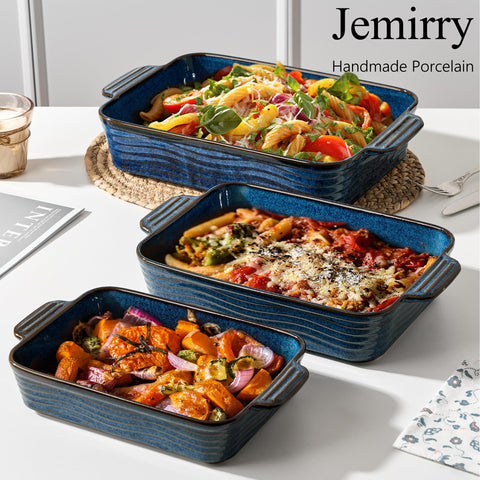 Jemirry deep casserole dish ideal for soups, stews, and baked dishes