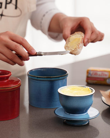 Jersinwei countertop scene with spreadable butter ready to serve