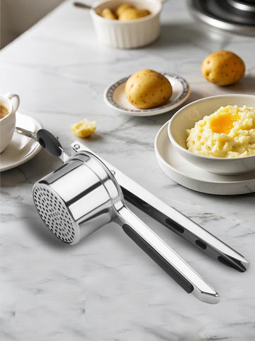 JETONN versatile tool works for baby foods and other vegetables
