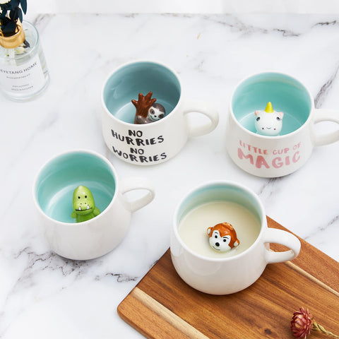 Jeuhoue ceramic cup uses plant-based pigments for a safe, vibrant inside design.