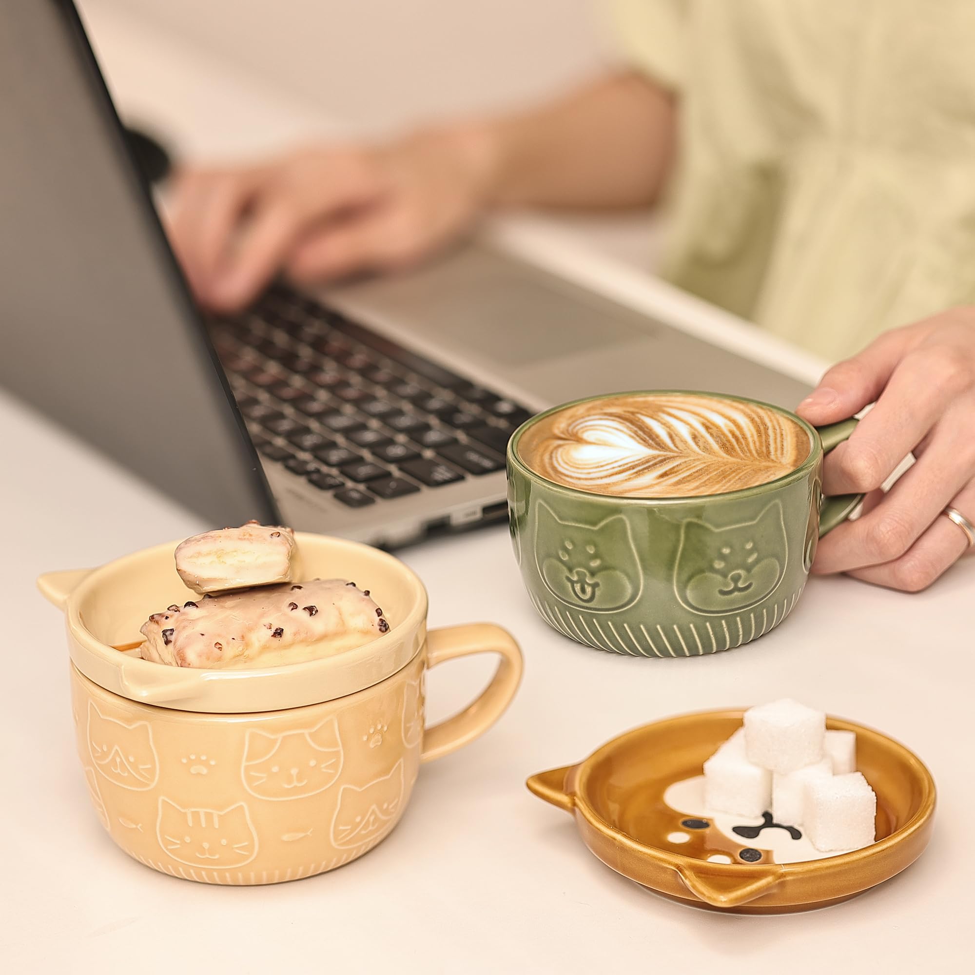 JNSMFC dog-pattern mug with lid open, all-around kawaii design.