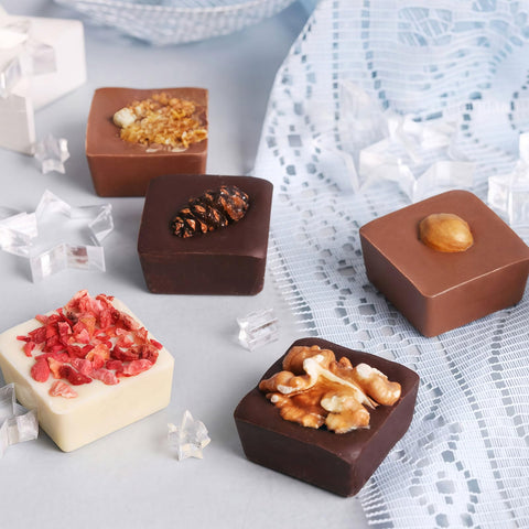 JOERSH keto fat bombs mold for low-sugar snacks.