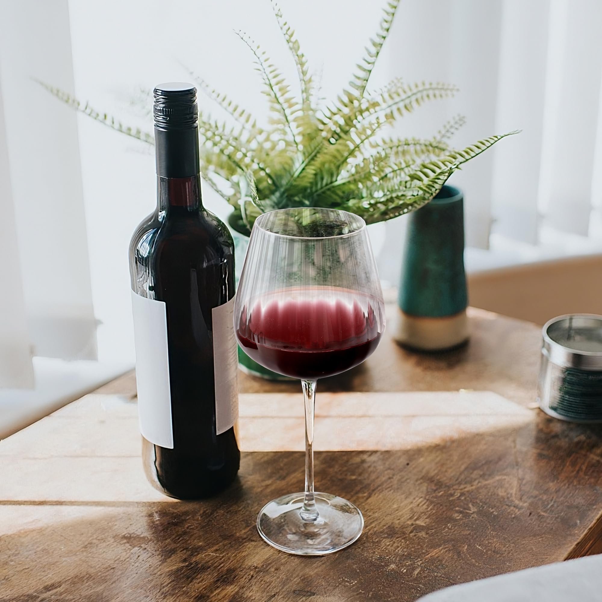 Joeyan elegant gift wine glass suitable for weddings and anniversaries